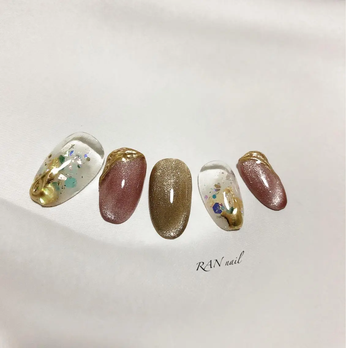 ネイル フットネイル キラキラネイル ミラーネイル オフィスネイル 春ネイル ハンドネイル フットネイル RAN nailのネイルデザイン