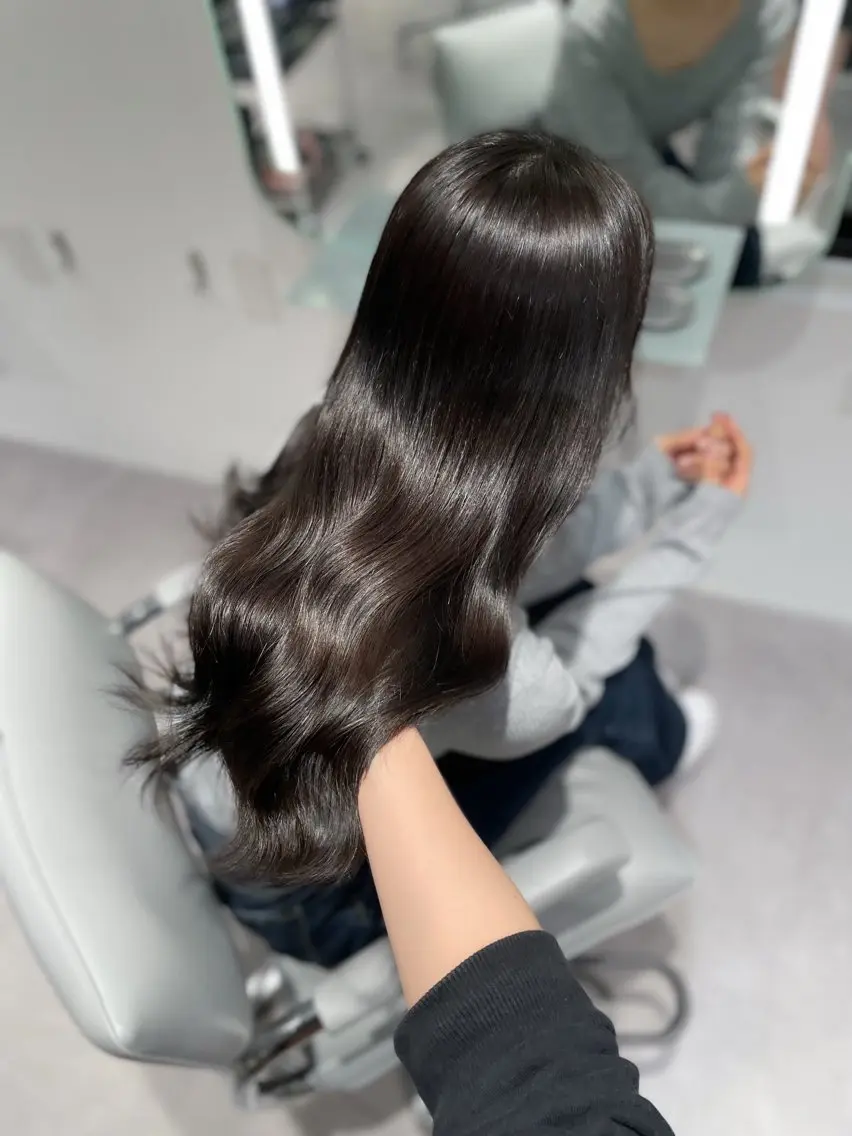 セミロング カット ヘアカラー 縮毛矯正 トリートメント 透明感巻ける縮毛矯正 可愛いStyle杏琉のヘアスタイル