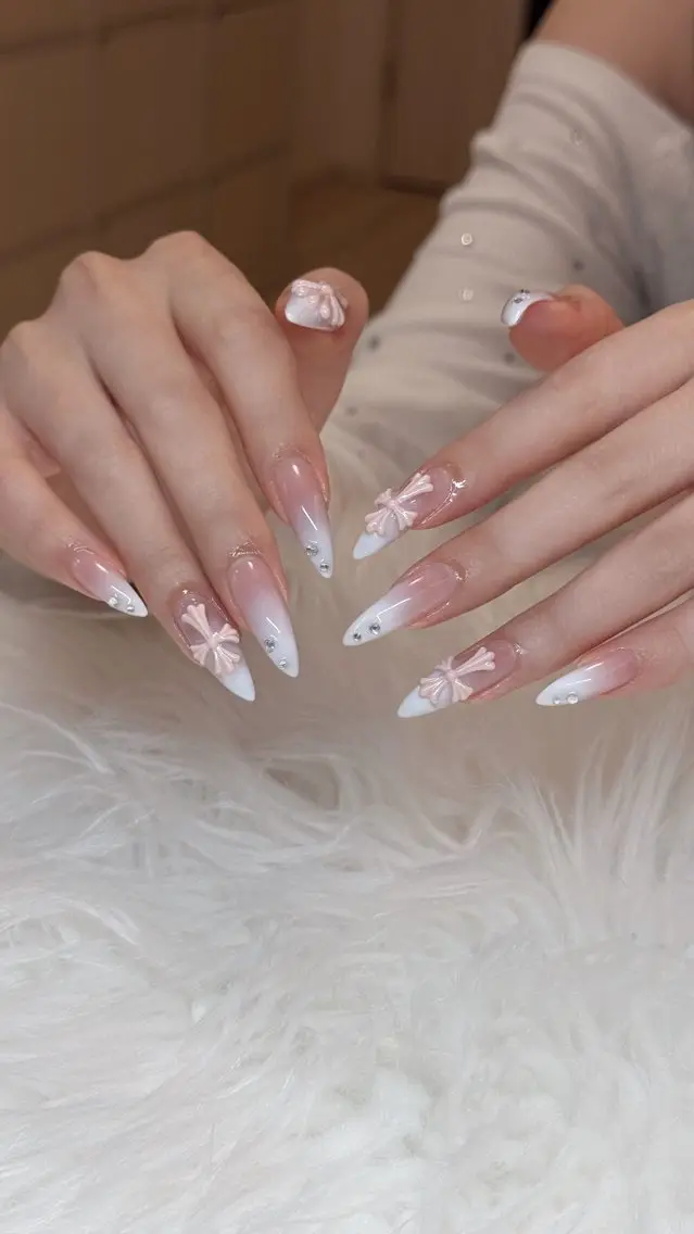 ネイル グラデーション ワンホンネイル nailsalon ChuColaのネイルデザイン
