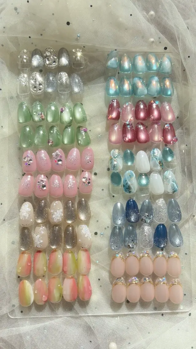 ネイル Jueil 【ジュエイル】のネイルデザイン
