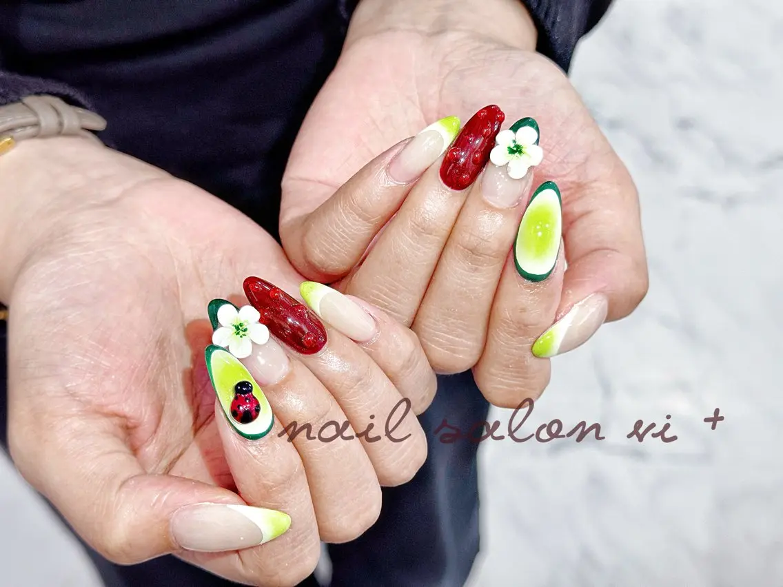ネイル ハンドネイル ✨Nailsalon Vi+✨のネイルデザイン