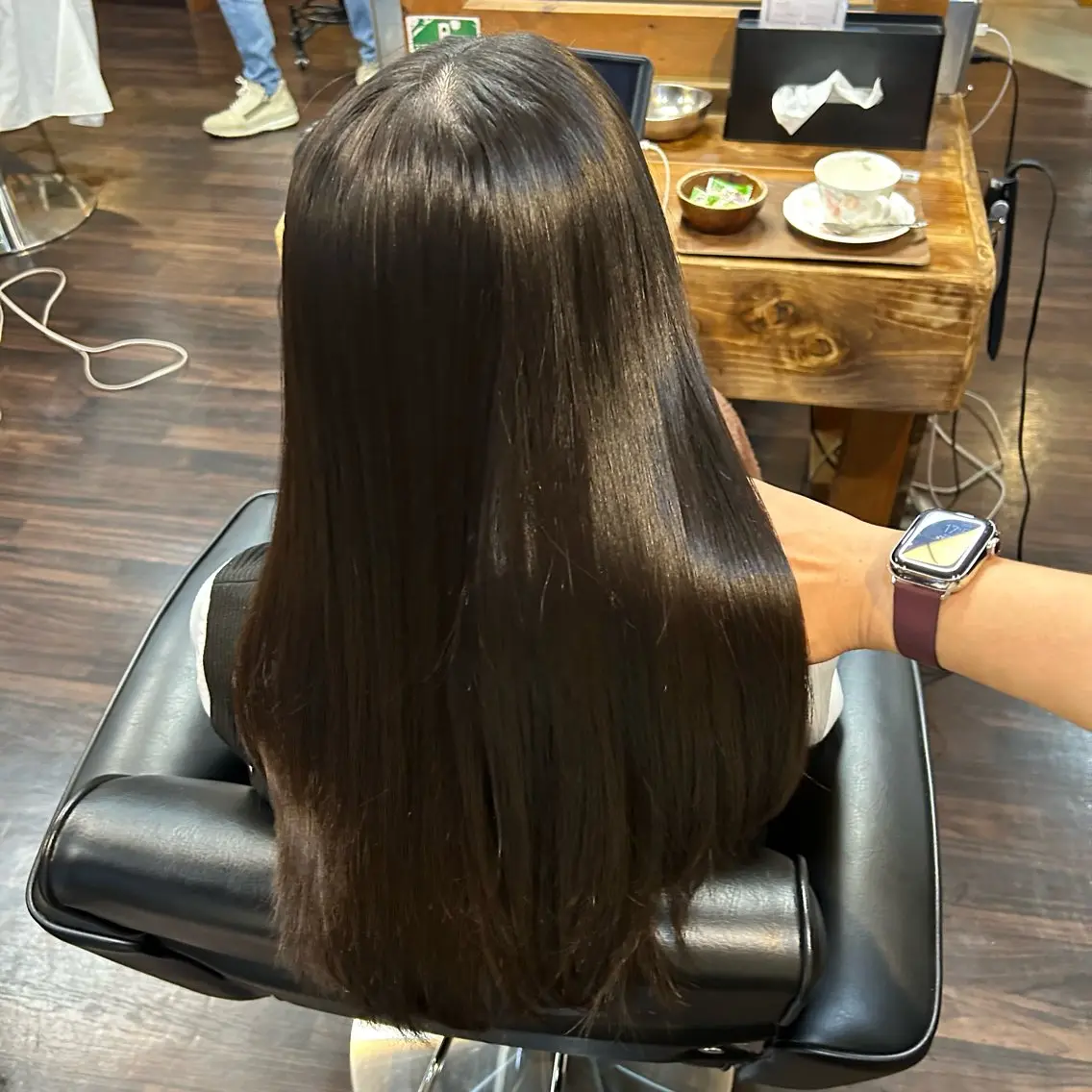 ロング カット 縮毛矯正 人気🌻《髪質改善》 平井 綾乃のヘアスタイル