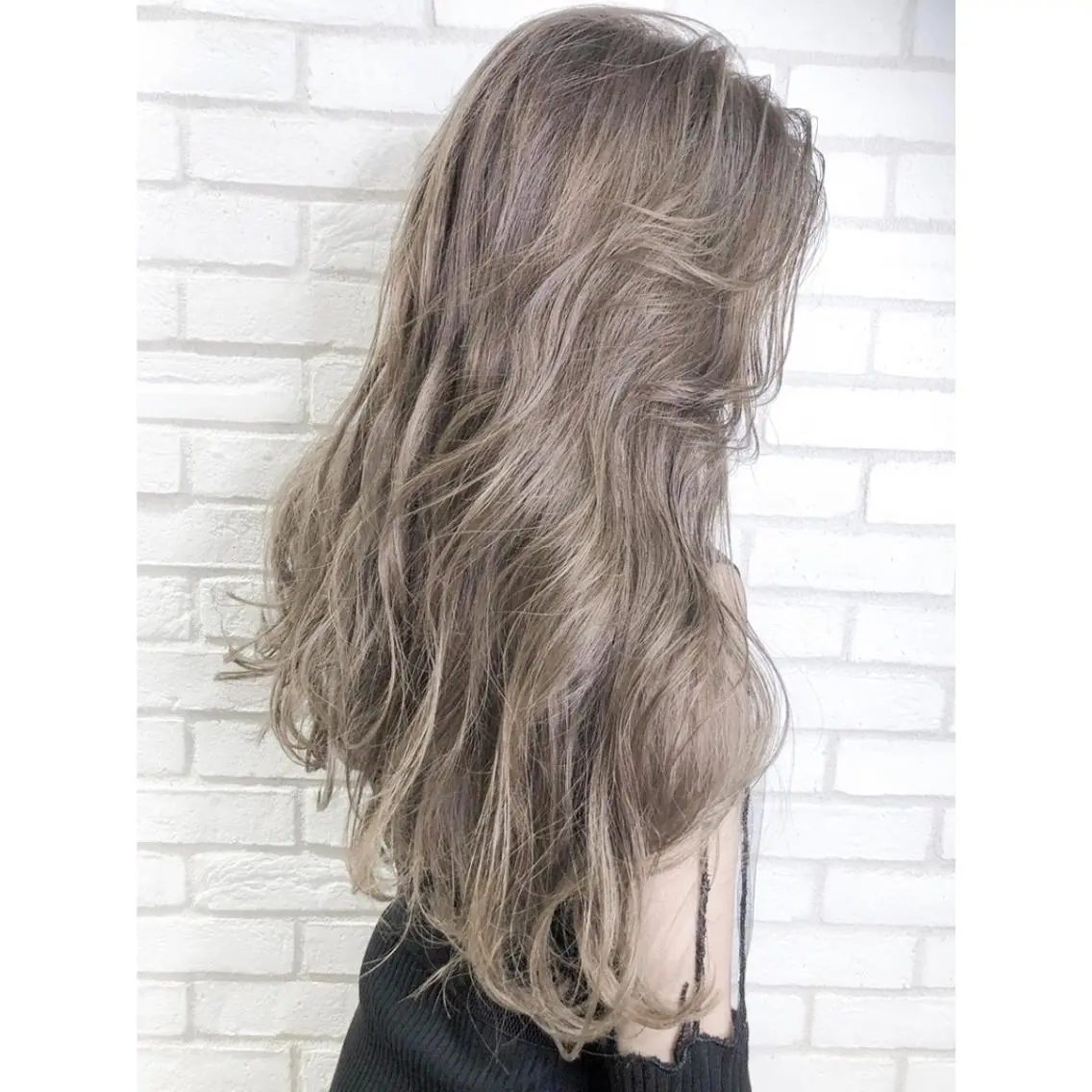 ロング カラー ヘアアレンジ VIM hairおもろまち店のヘアスタイル