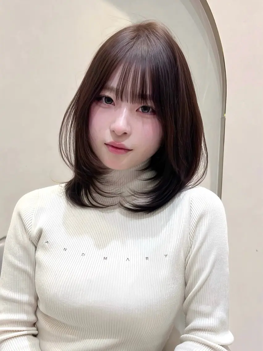 ミディアム 梅田/透明感カラー ／レイヤー🤍カンのヘアスタイル