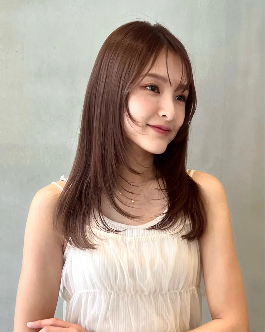 ロング カット センターパート/ レイヤー/ayuのヘアスタイル