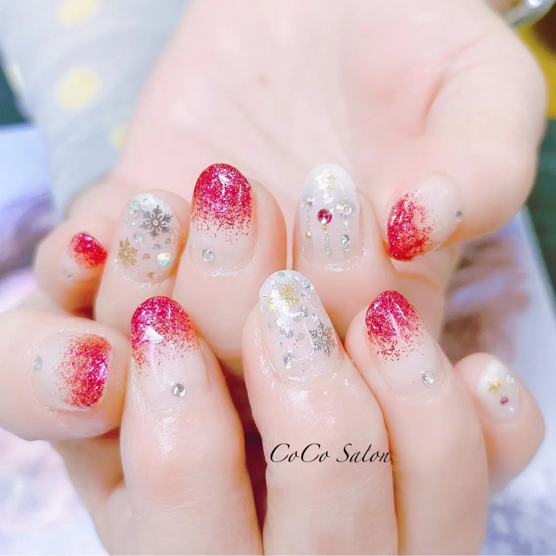 ネイル 長さ出し ジェルネイル グラデーション ホログラムネイル キラキラネイル ハンドネイル CoCoSalon ネイル/まつ毛予約のネイルデザイン