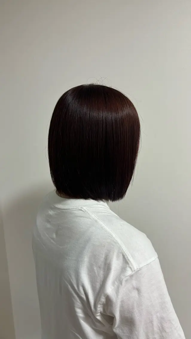 カラー 黒髪 ブリーチ 透明感カラー ブリーチなしカラー オオカメ ユヅキのヘアスタイル