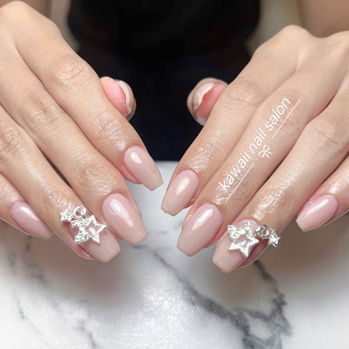 ネイル アニマル柄 長さ出し フレンチネイル グラデーション キラキラネイル Kawaii Nail Salonのネイルデザイン