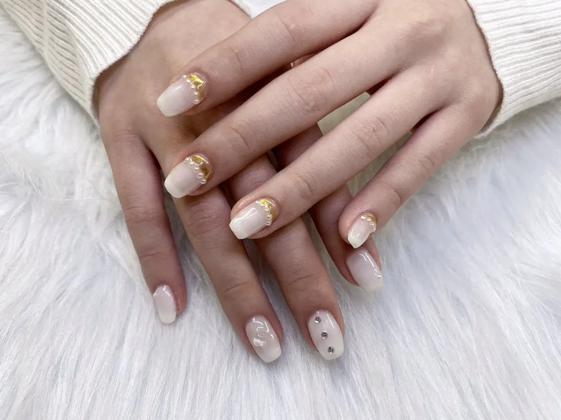ネイル ハンドネイル ハンドケア queen nailのネイルデザイン