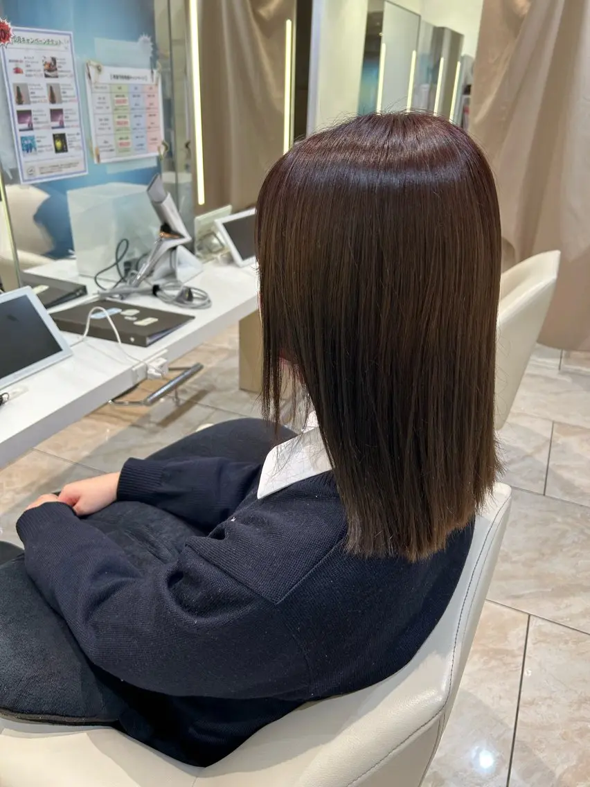 ［ナチュラルな暗髪カラー🖤］暗めワンカラー＋Aujua1stepトリートメント💫の写真