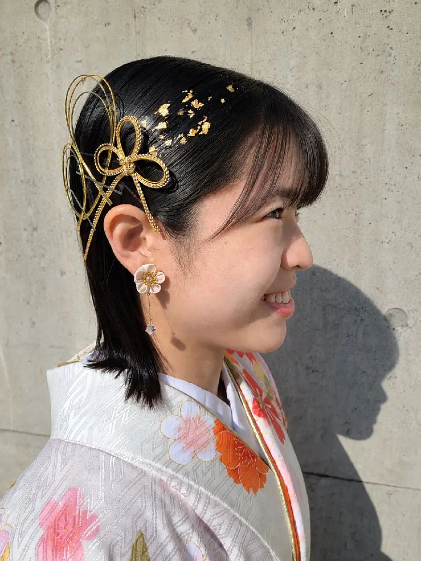 ショート ヘアアレンジ 酸性ストレート 小玉 カノのヘアスタイル