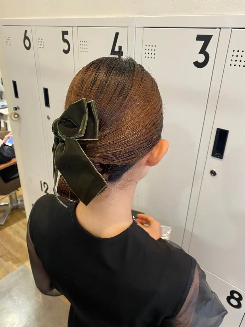 セミロング ヘアアレンジ ヘアセット attra昭和町店. momoのヘアスタイル
