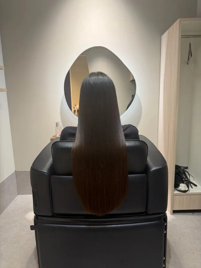 ロング カット 縮毛矯正 トリートメント 博多美容室NAVY 橋本心縮毛矯正のヘアスタイル