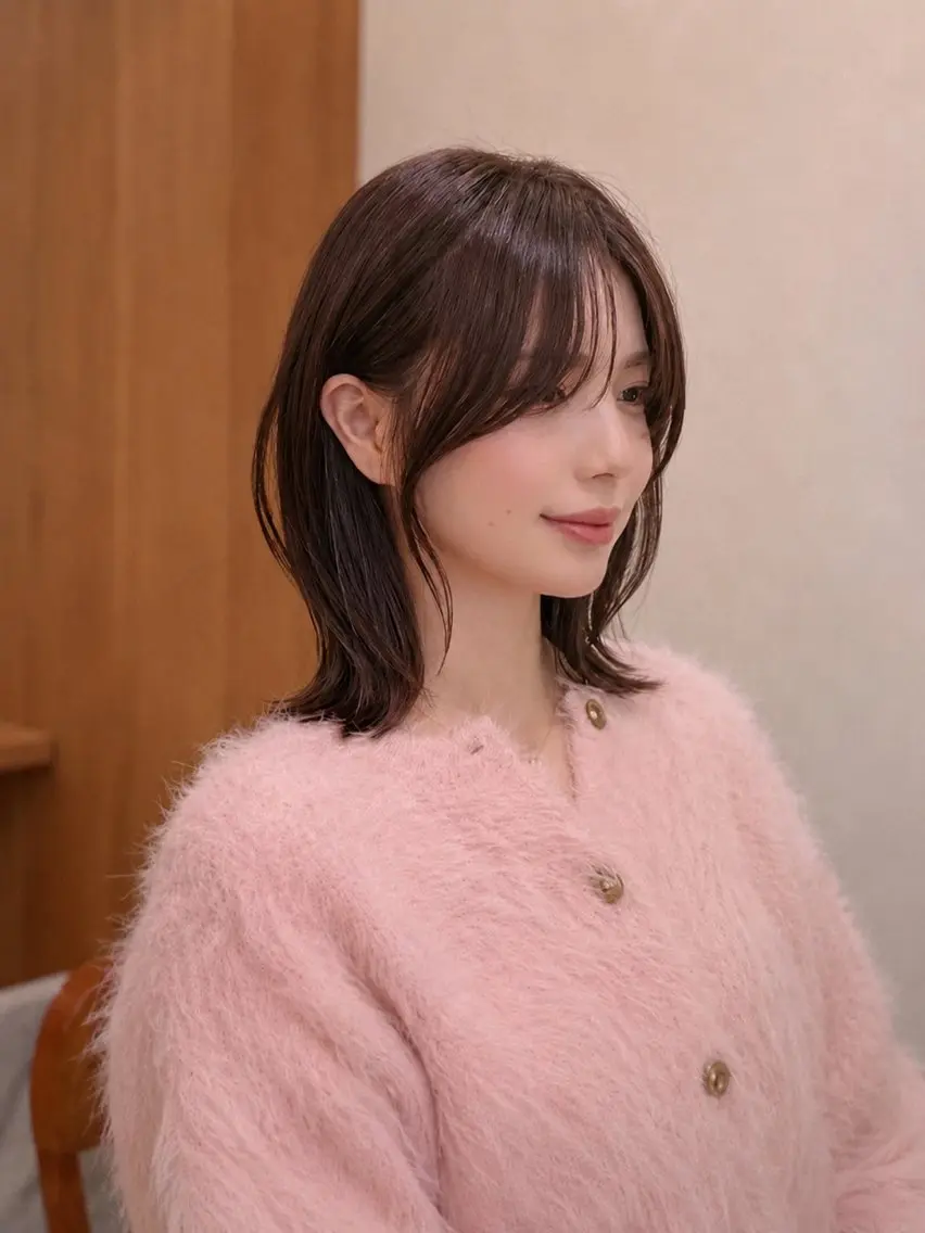 ミディアム NISHI （ニシ）のヘアスタイル