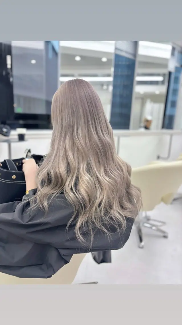 ロング ヘアカラー 💋ブリーチモデル 募集💋suzuneのヘアスタイル