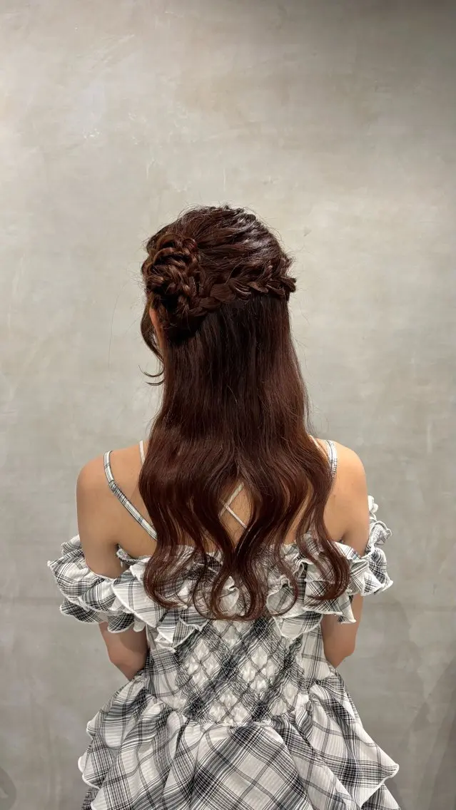ヘアアレンジ ヘアセット Azu🩰/アレンジ /透明感カラー🎀/のヘアスタイル