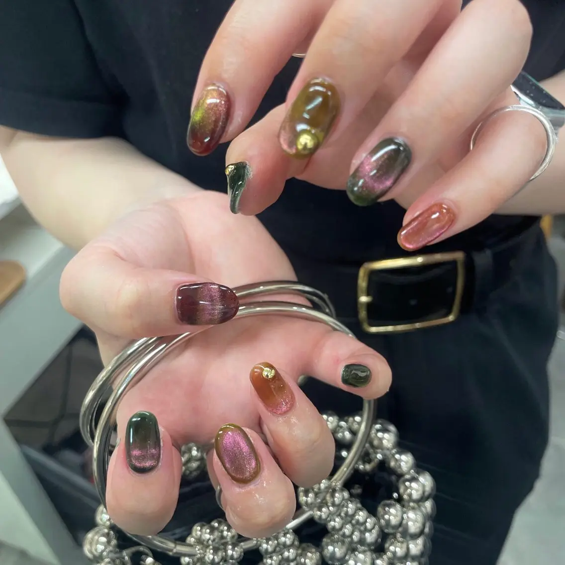 ネイル アートネイル ジェルネイル ニュアンスネイル スカルプネイル nailstudio eviz新宿店のネイルデザイン