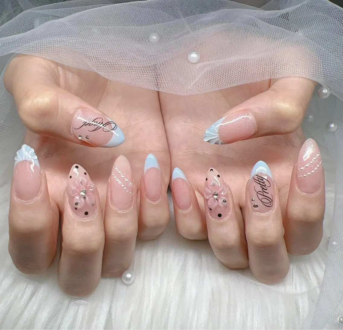 ネイル ハンドネイル Lee Nailsのネイルデザイン