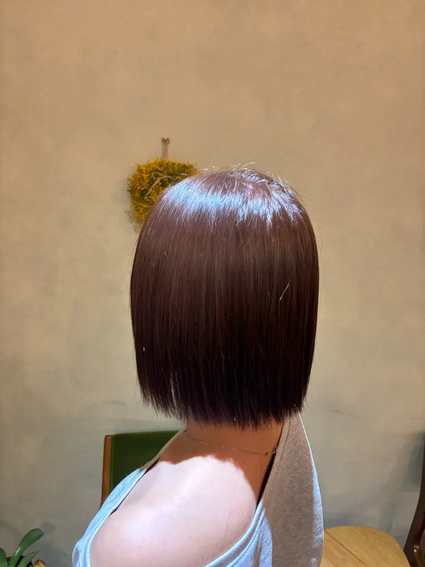 【毛先が自然な縮毛矯正♪】縮毛矯正+髪回復トリートメント🧡の写真