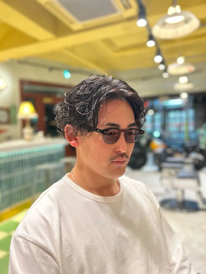 ミディアム カット パーマ 鈴木 航のヘアスタイル