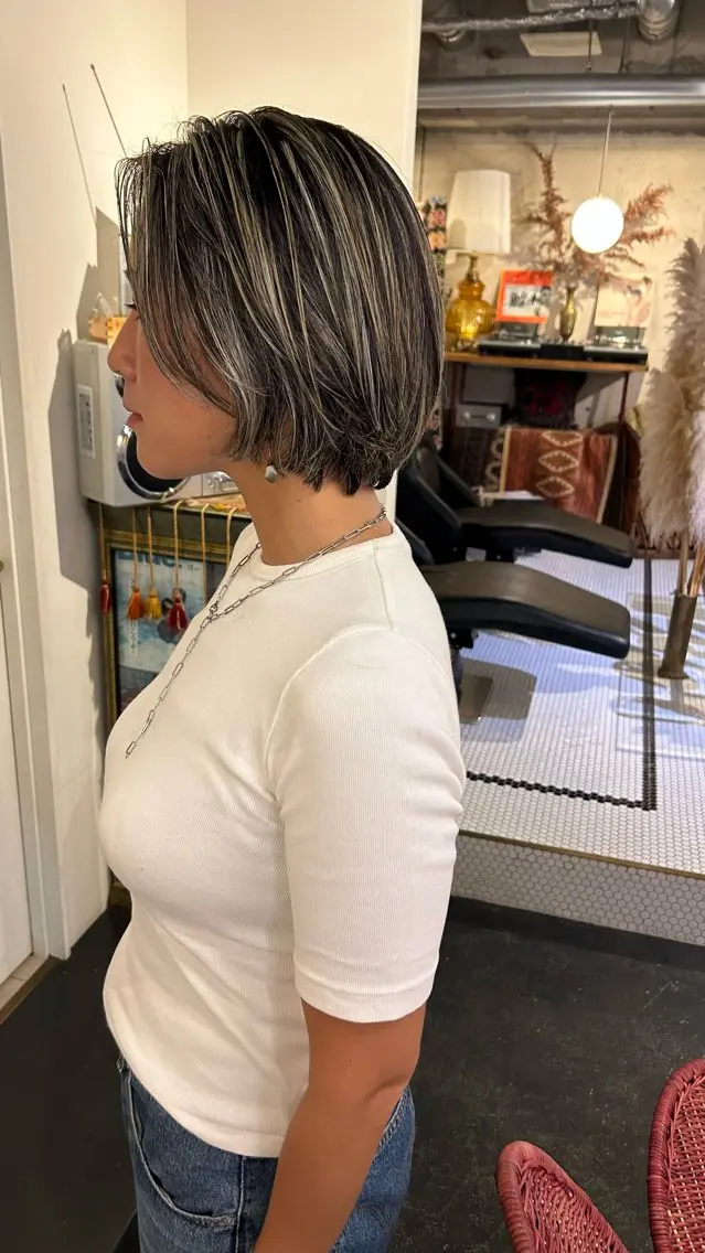 ミディアム カット ヘアカラー はな SPURのヘアスタイル