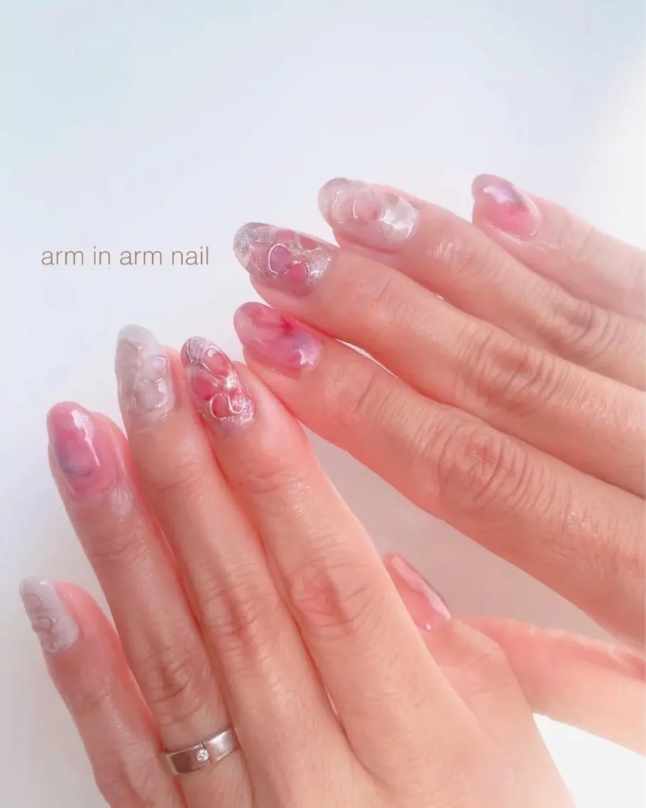 ネイル arm in arm ︎✿Yamamotoのマツエク・マツパデザイン