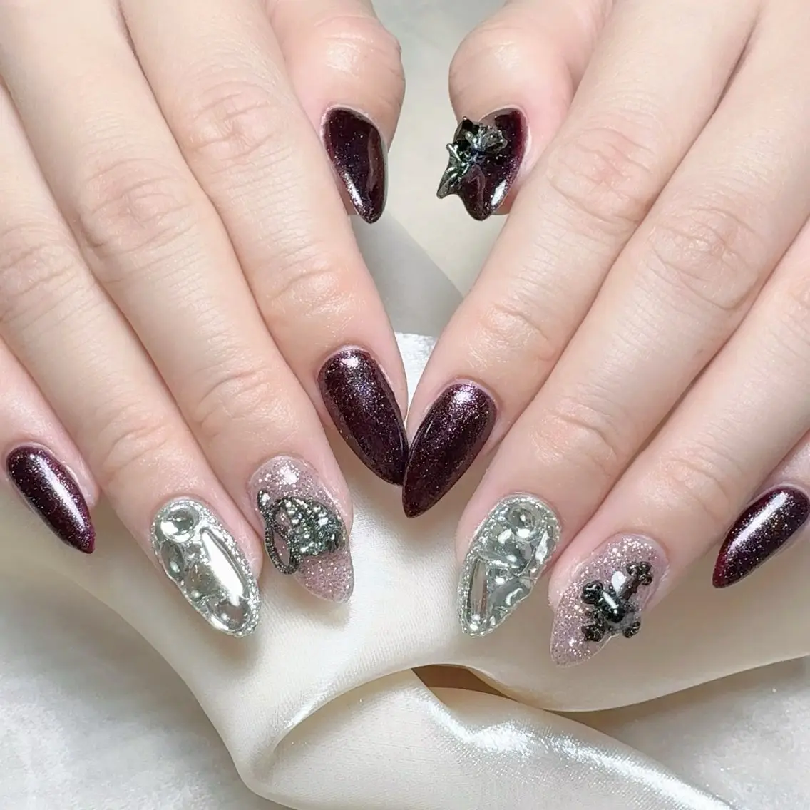 メンズ ネイル メンズ韓国風 アートネイル オーロラネイル ガーリー キラキラネイル ハンドネイル Nail salon 木にいるのネイルデザイン
