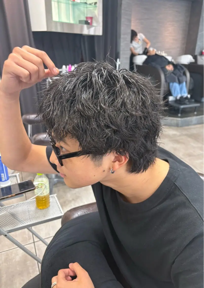 メンズ カット パーマ メンズスタイル✂️ 赤阪 隼🐧のヘアスタイル