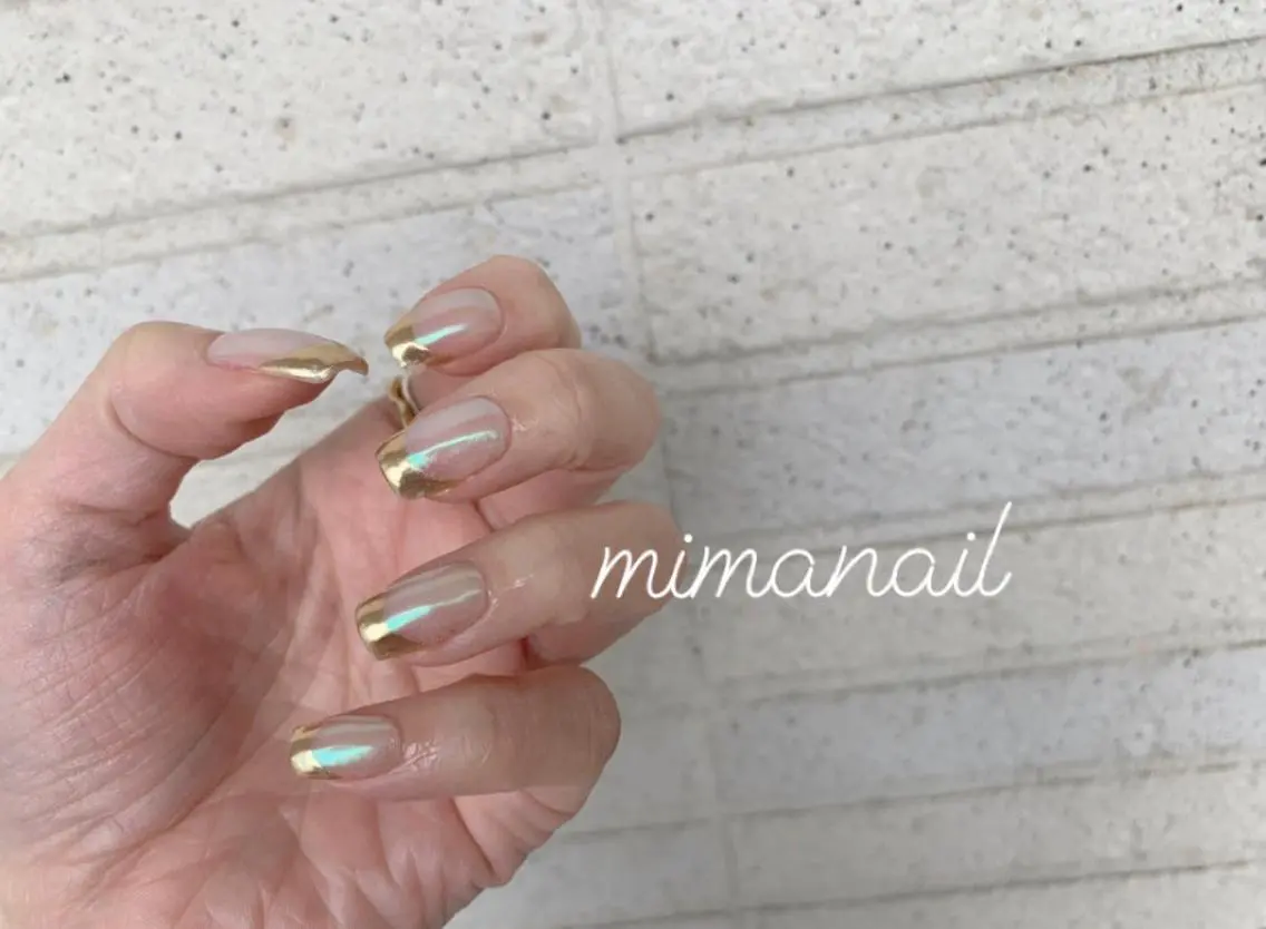 ネイル オーロラネイル フレンチネイル ハンドネイル mima nailのネイルデザイン