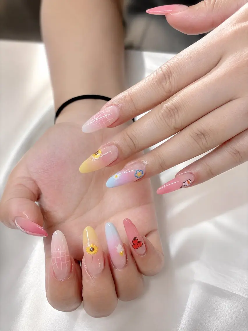 ネイル 持ち込み H salon（道頓堀)のネイルデザイン
