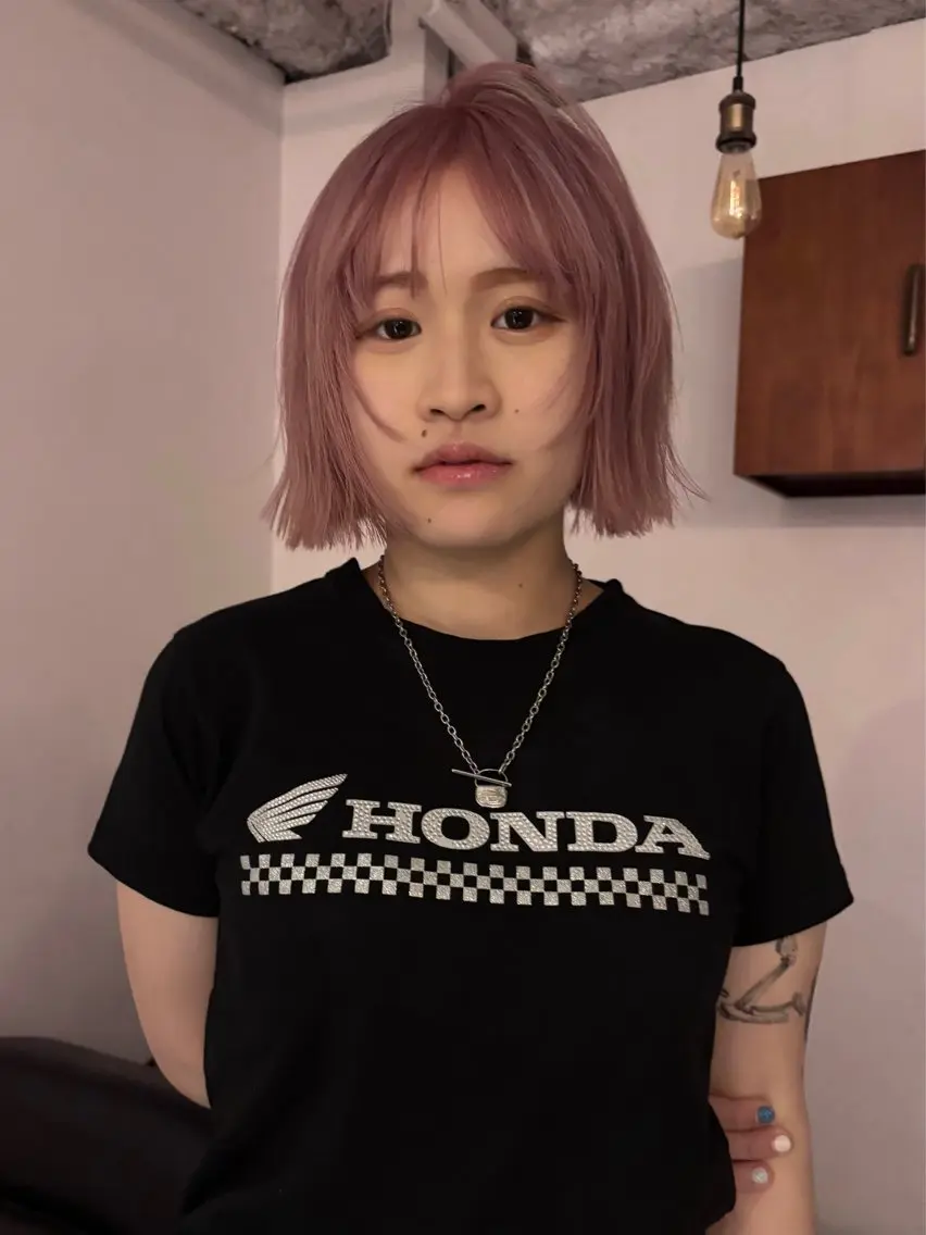 ショート カラー ピンクカラー ボブ カット ヘアカラー Iwai sのヘアスタイル