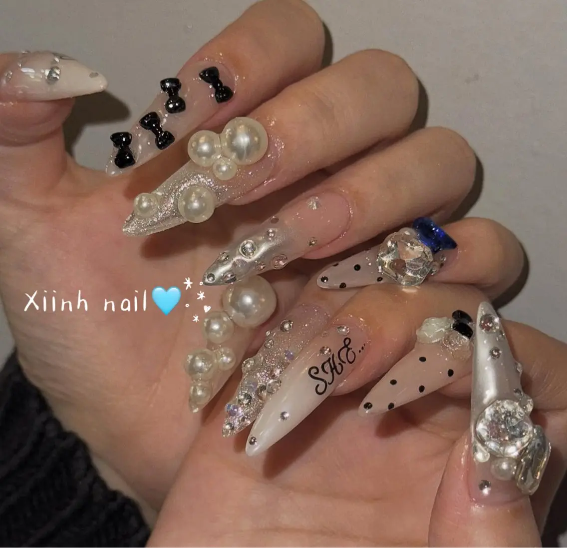 ネイル ブラウン チークネイル 桜ネイル 長さ出し フットネイル ハンドネイル XIINH NAIL SALONのネイルデザイン