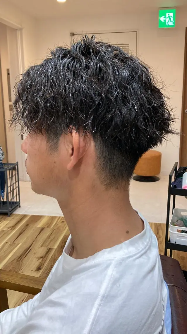 😎メンズフルコース😎メンズカット+カラー+パーマ+眉カットの写真
