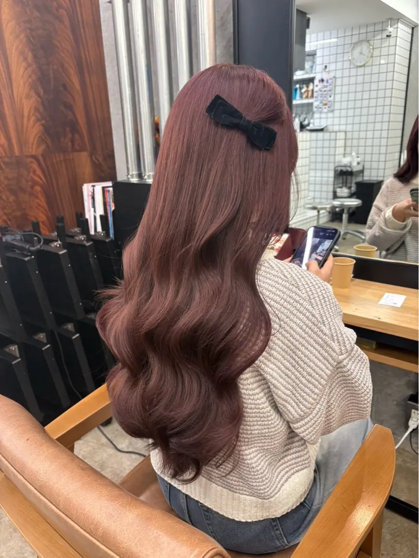 ロング カラー ヘアカラー ほのか ♡*.のヘアスタイル