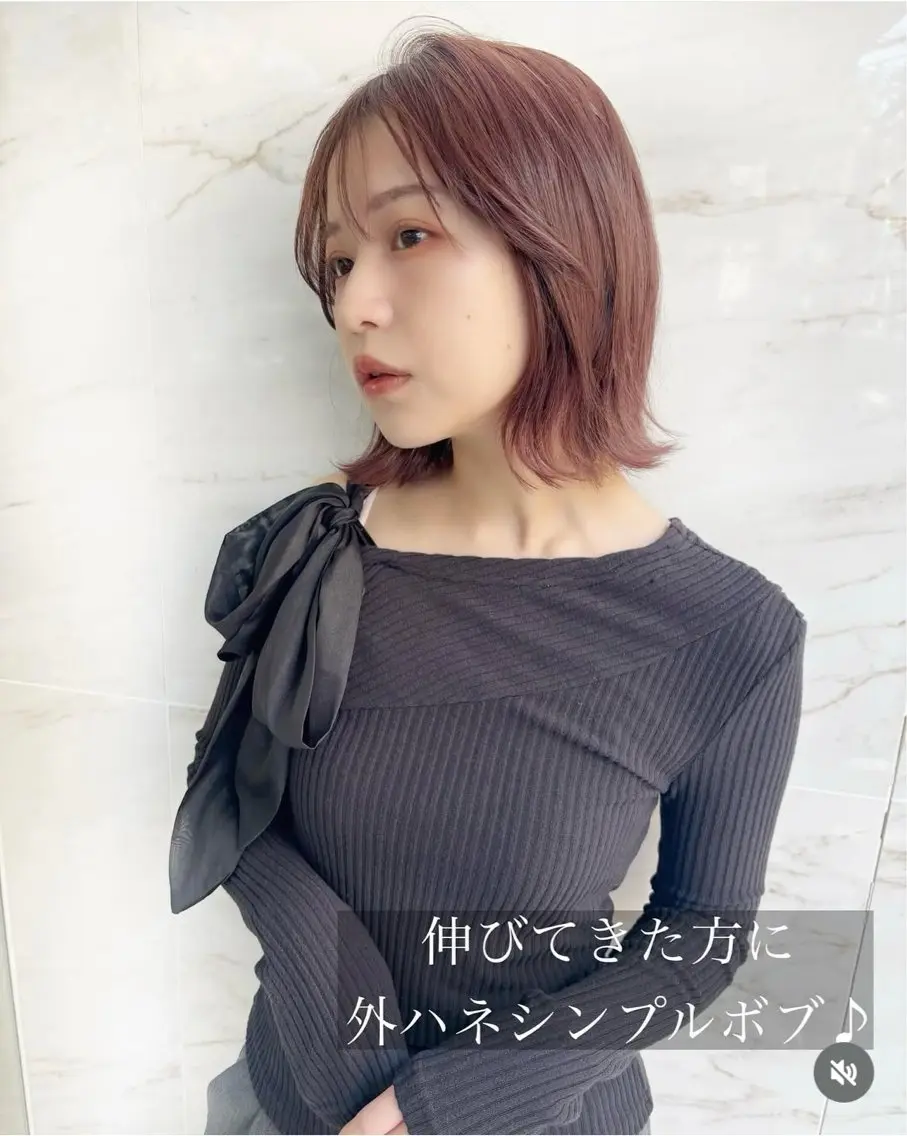 ミディアム ボブ 外ハネヘア 林 唯翔のヘアスタイル