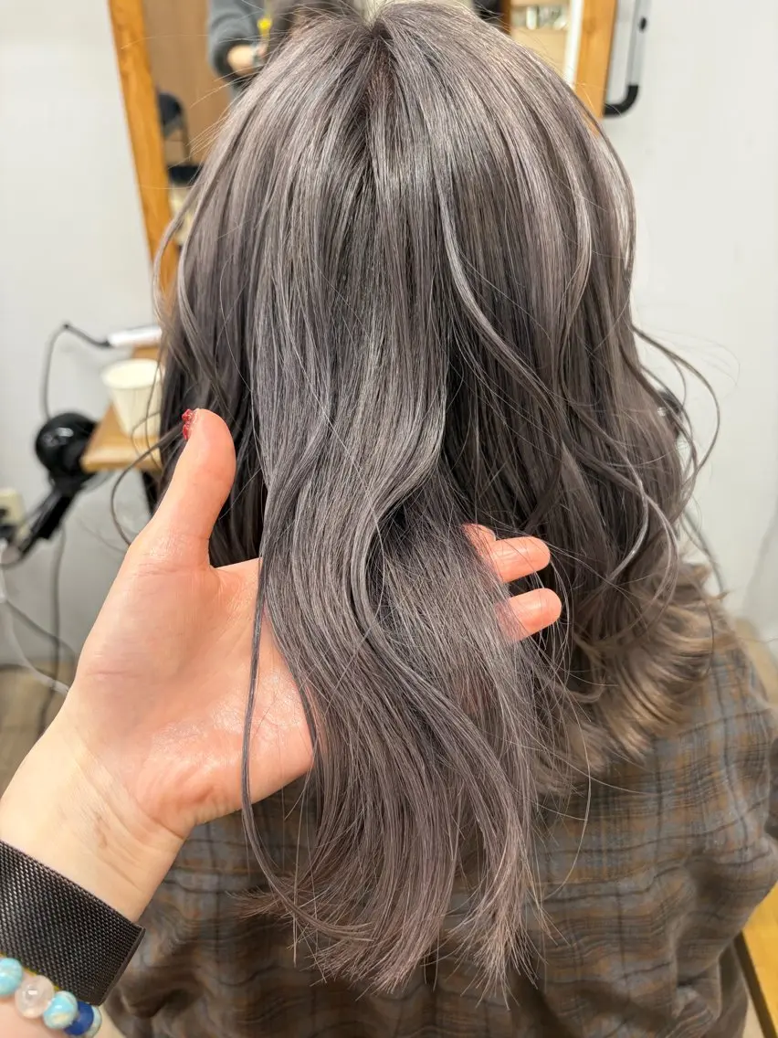 カラー ヘアカラー 小谷野 七海🐬のヘアスタイル
