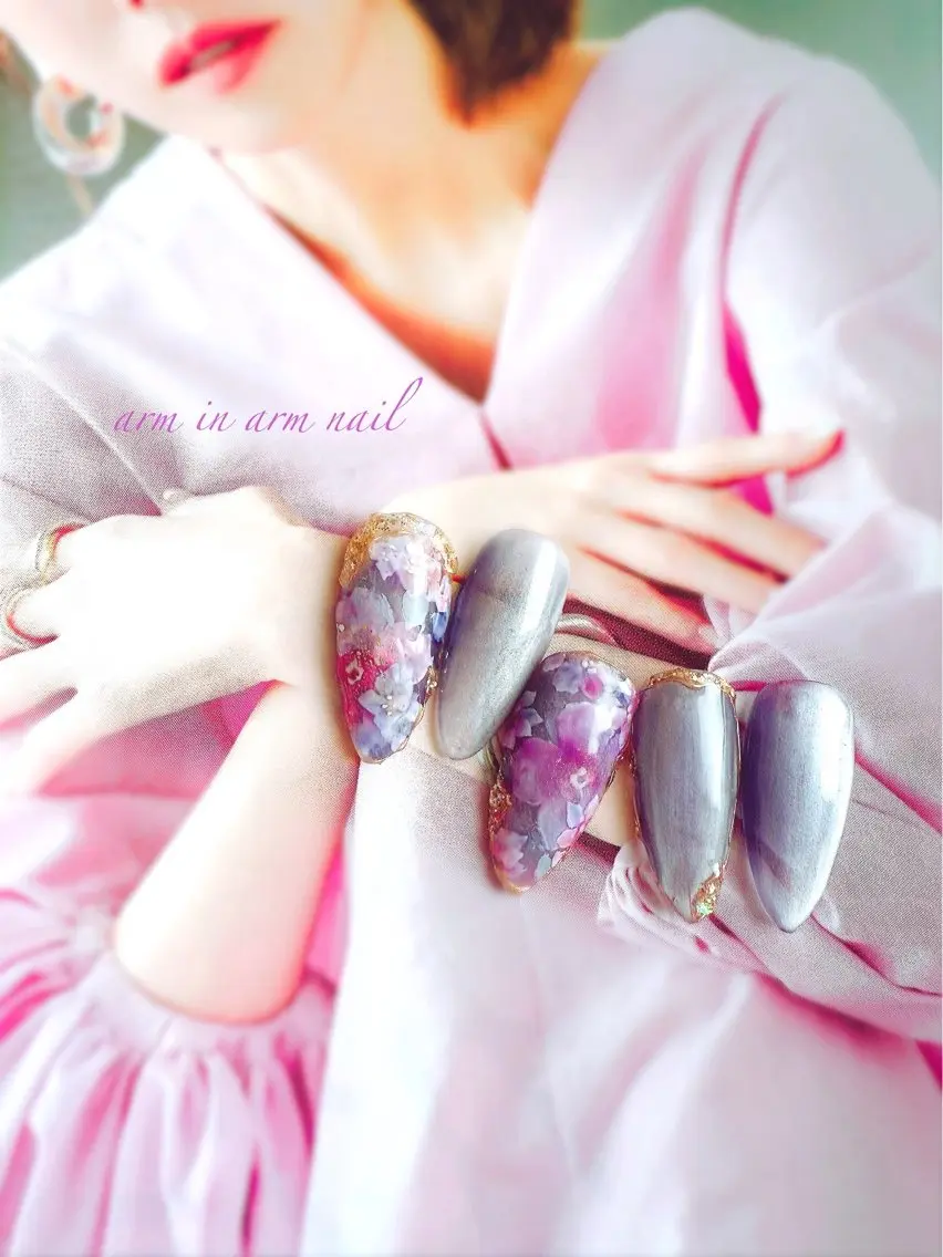 ネイル arm in arm ︎✿Yamamotoのマツエク・マツパデザイン