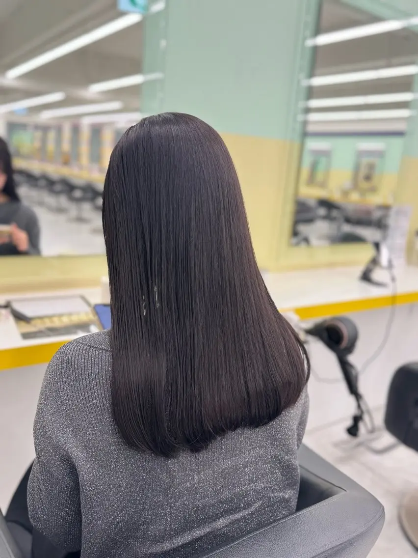 カラー ヘアカラー トリートメント 【透明感×レイヤー】 🍃RIKU🍃のヘアスタイル