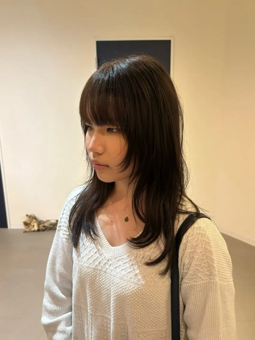 セミロング カット ヘアカラー トリートメント Takane .のヘアスタイル