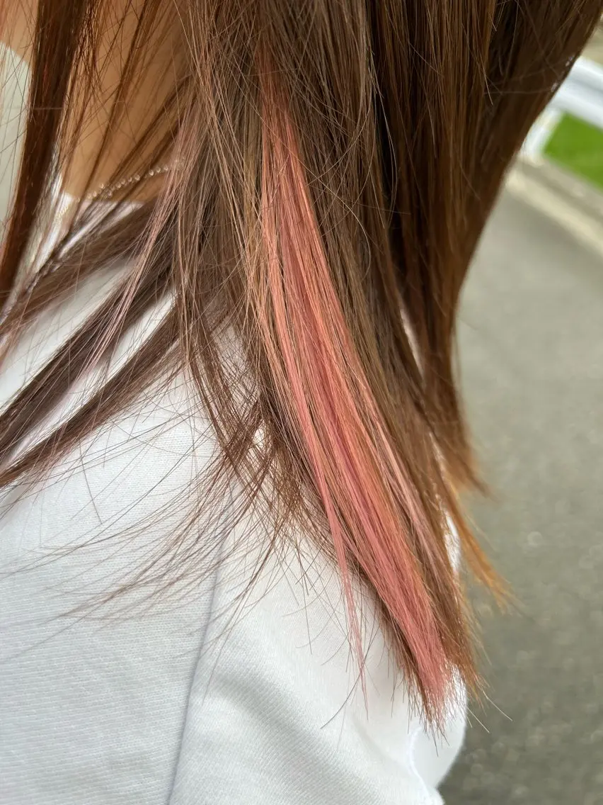 セミロング カラー IVERA二刀流⚔️ 横野圭⚔️のヘアスタイル