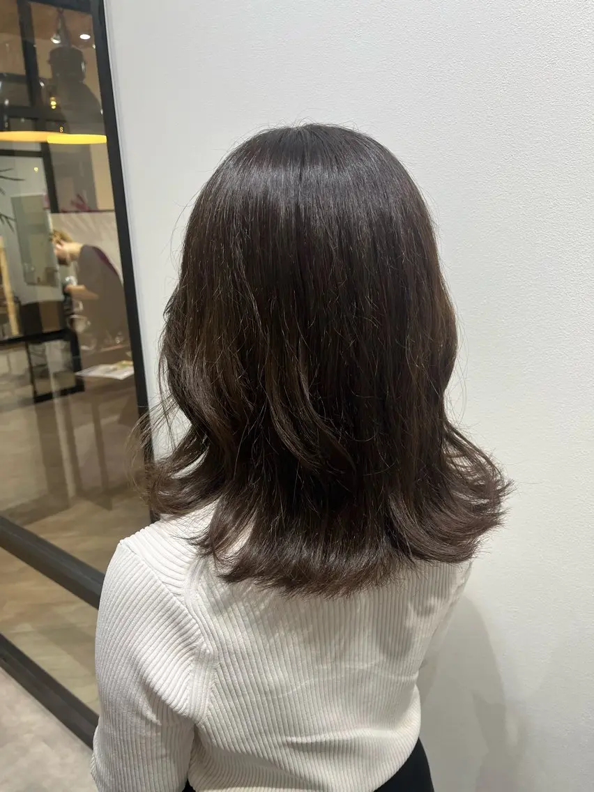 ミディアム 艶カラー推し! なかはらあかりのヘアスタイル