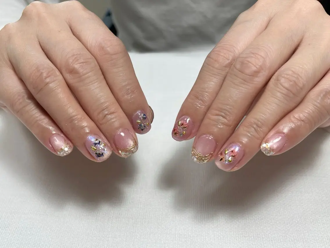ネイル Laki nailのネイルデザイン
