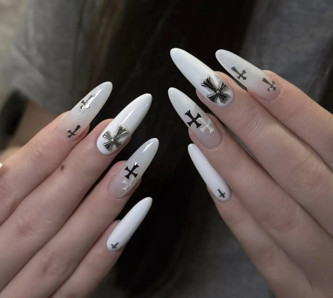 ネイル ハンドネイル Pure&Rich Nailのネイルデザイン