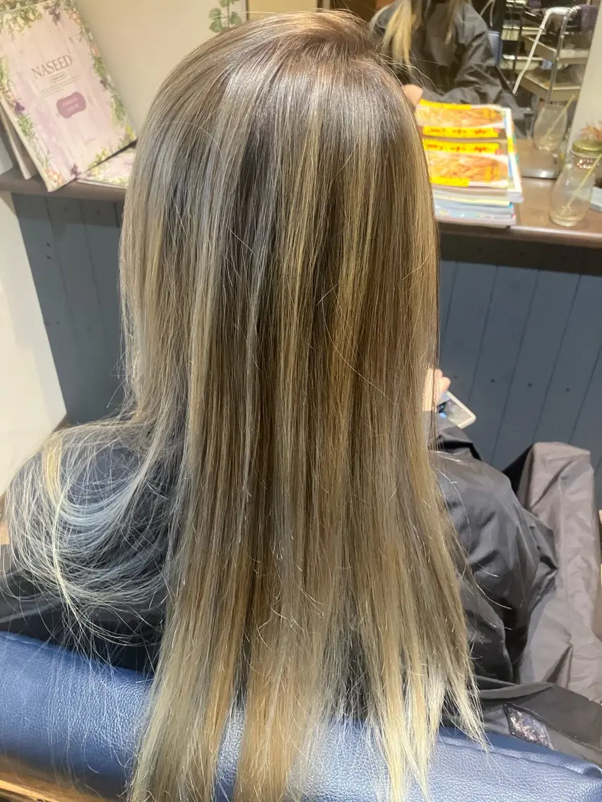 ロング カラー Ray hair 春日部のヘアスタイル