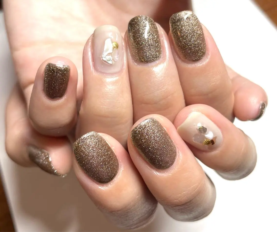 ネイル マグネットネイル le_rire _nailのネイルデザイン