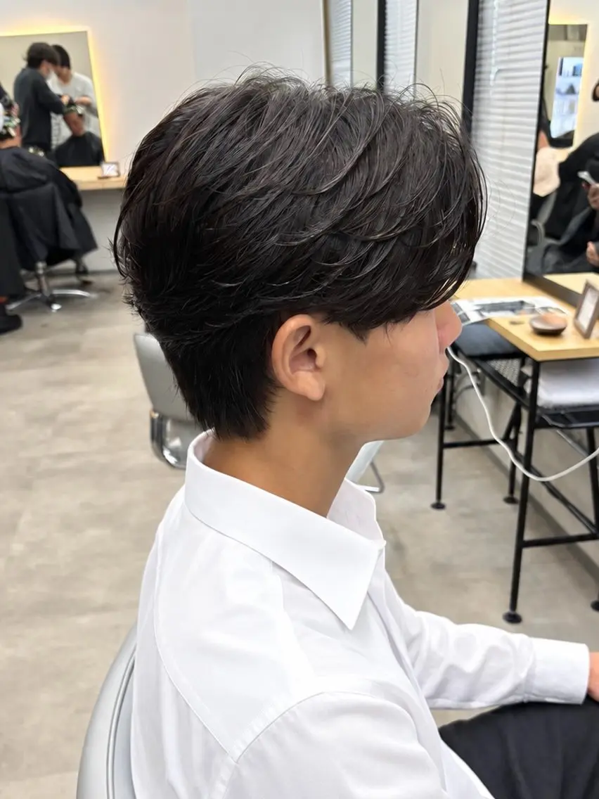 パーマ メンズ センターパート メンズパーマ ニュアンスパーマ カット パーマ 保立メンズカット 船橋駅メンズパーマのヘアスタイル