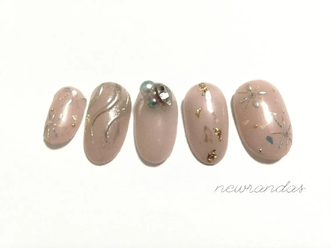 ネイル newrandas hitomiのネイルデザイン