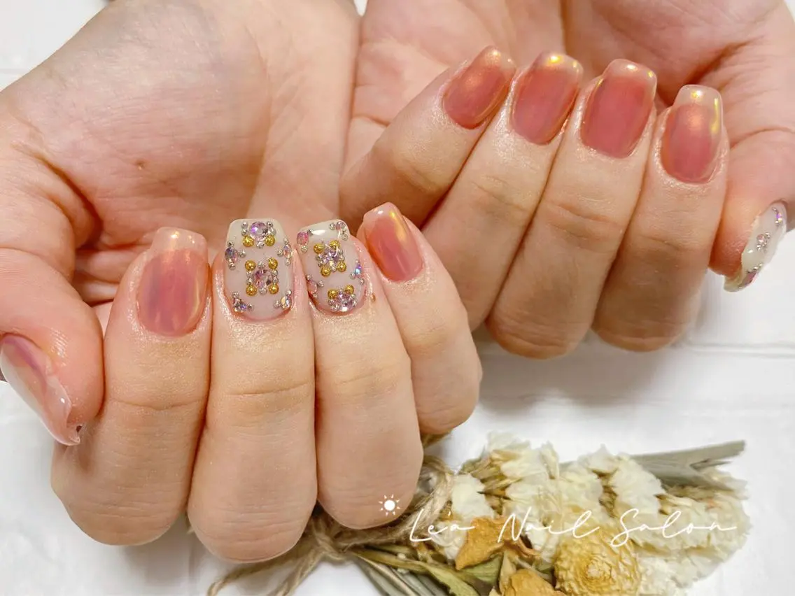 ショート カラー ネイル Le’a NailSalonのネイルデザイン