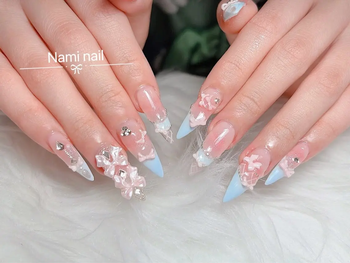 ネイル 長さ出し ガーリー 韓国ネイル ロングネイル 持ち込み Nami nail salonのネイルデザイン