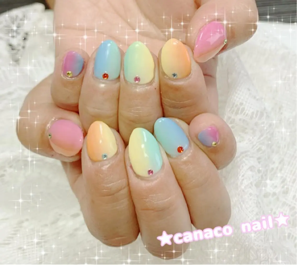 ネイル グラデーション ハンドネイル ハンドケア ベテランネイル cnc nailのネイルデザイン
